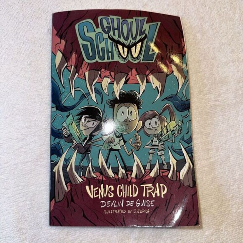 Venus Child Trap (Ghoul School: spooky chapter‎ books for kids 9-12)